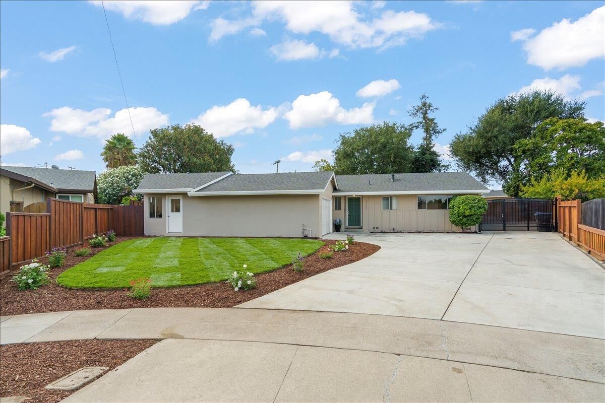 Property Photo:  3936 Braeburn Court  CA 95130 