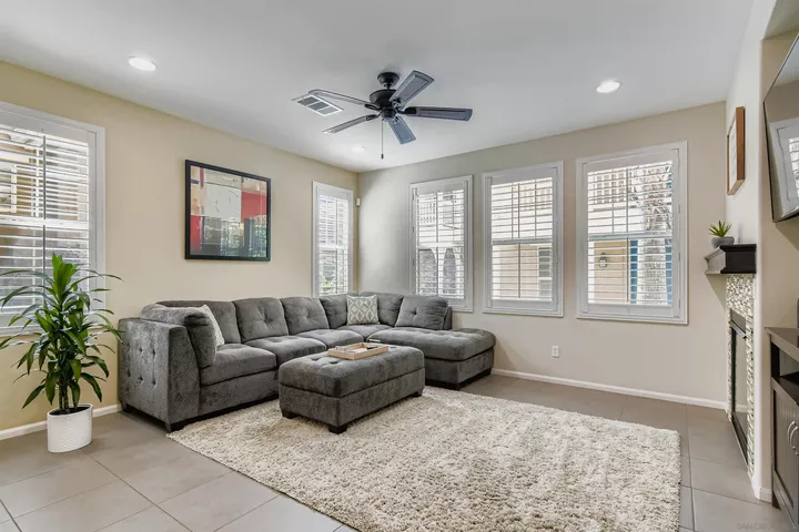 Property Photo:  1824 Cyan Ln  CA 91913 
