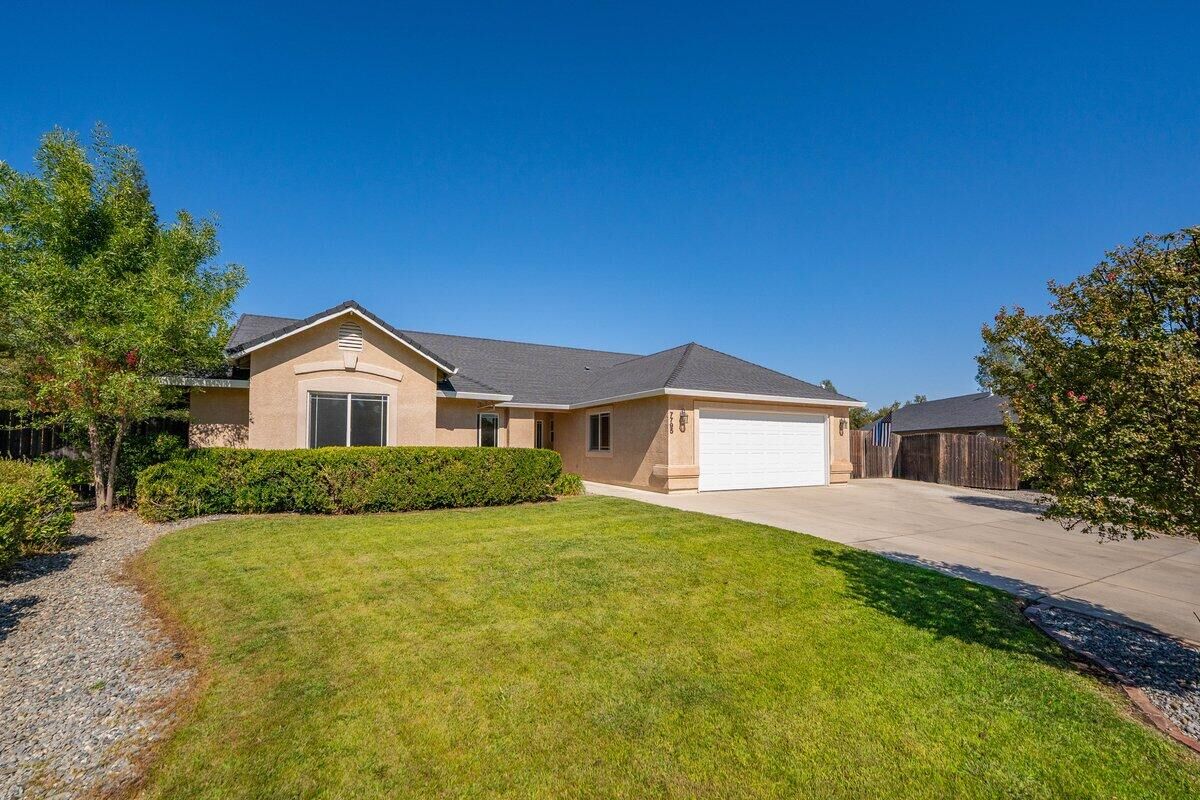 Property Photo: 7795 Pit Road CA 96001