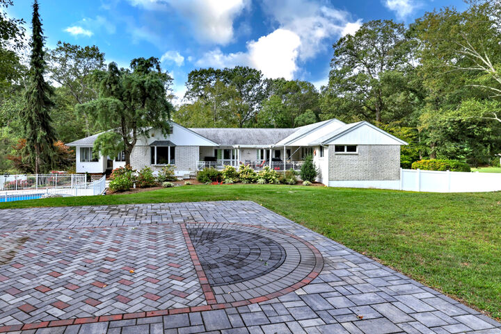 Property Photo: 415 Wildwood Drive CT 06614