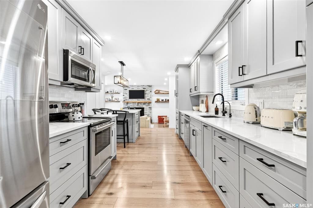 Property Photo:  183 Rogers Road  SK S4S 6V1 