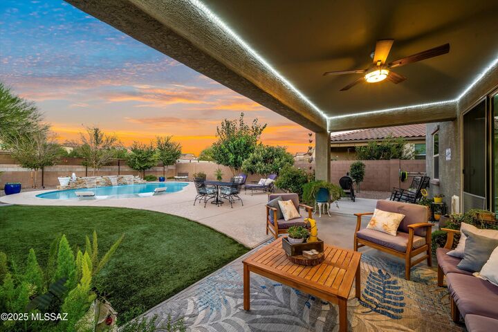Property Photo: 14125 E Via Cerro Del Molino AZ 85641