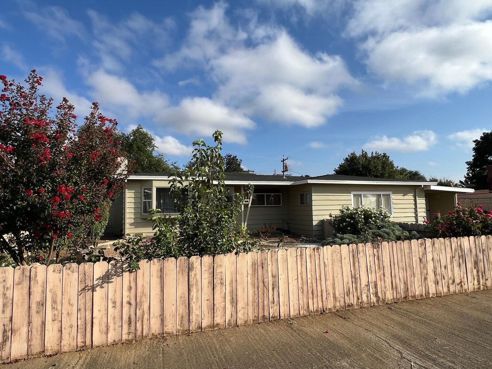 Property Photo: 1530 Elva Avenue CA 96080