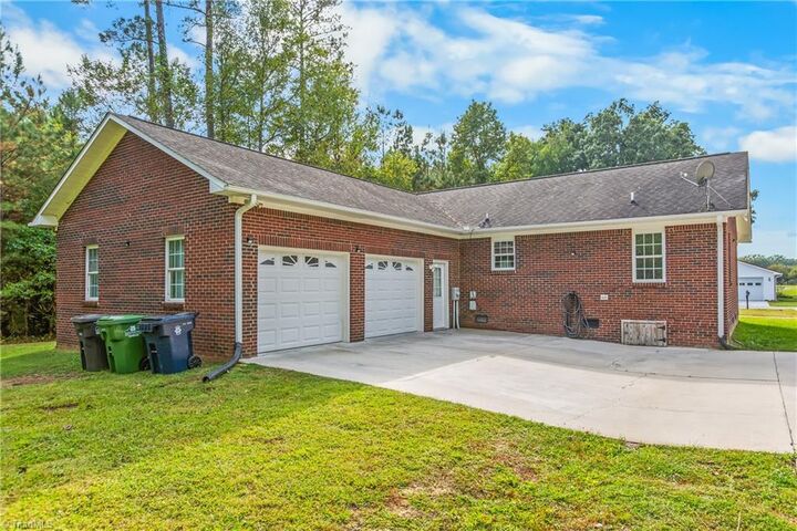 Property Photo: 715 Archdale Drive NC 27292
