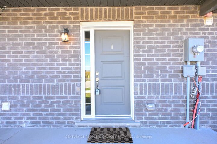 Property Photo:  305 Kennington Way  ON N6L 0H4 