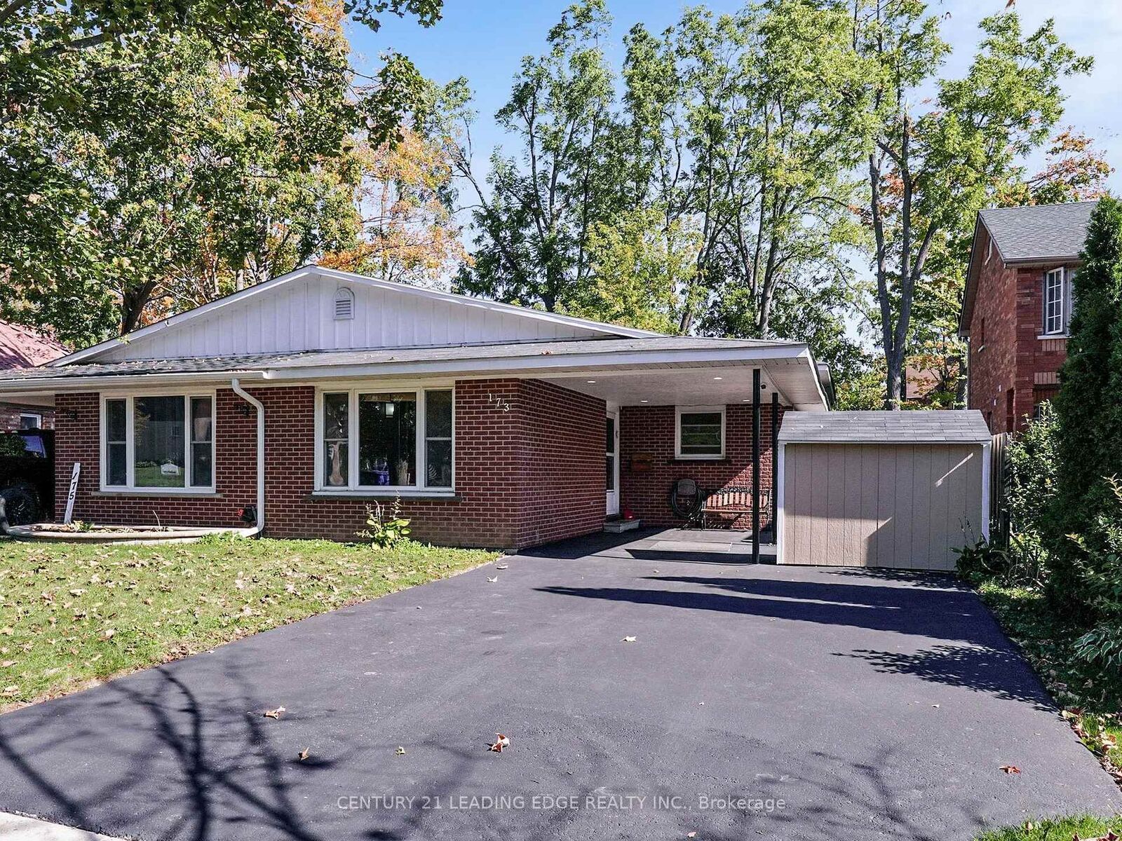 Property Photo:  173 Owen Street  ON L4M 3H8 