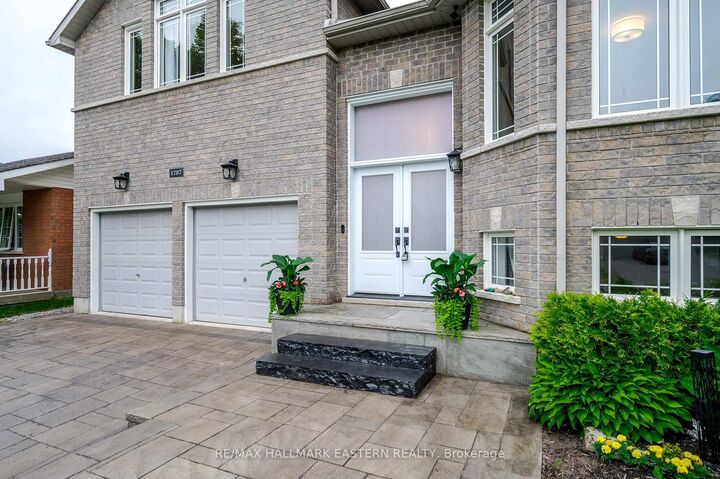 Property Photo:  1787 Waddell Avenue  ON K9K 2G5 