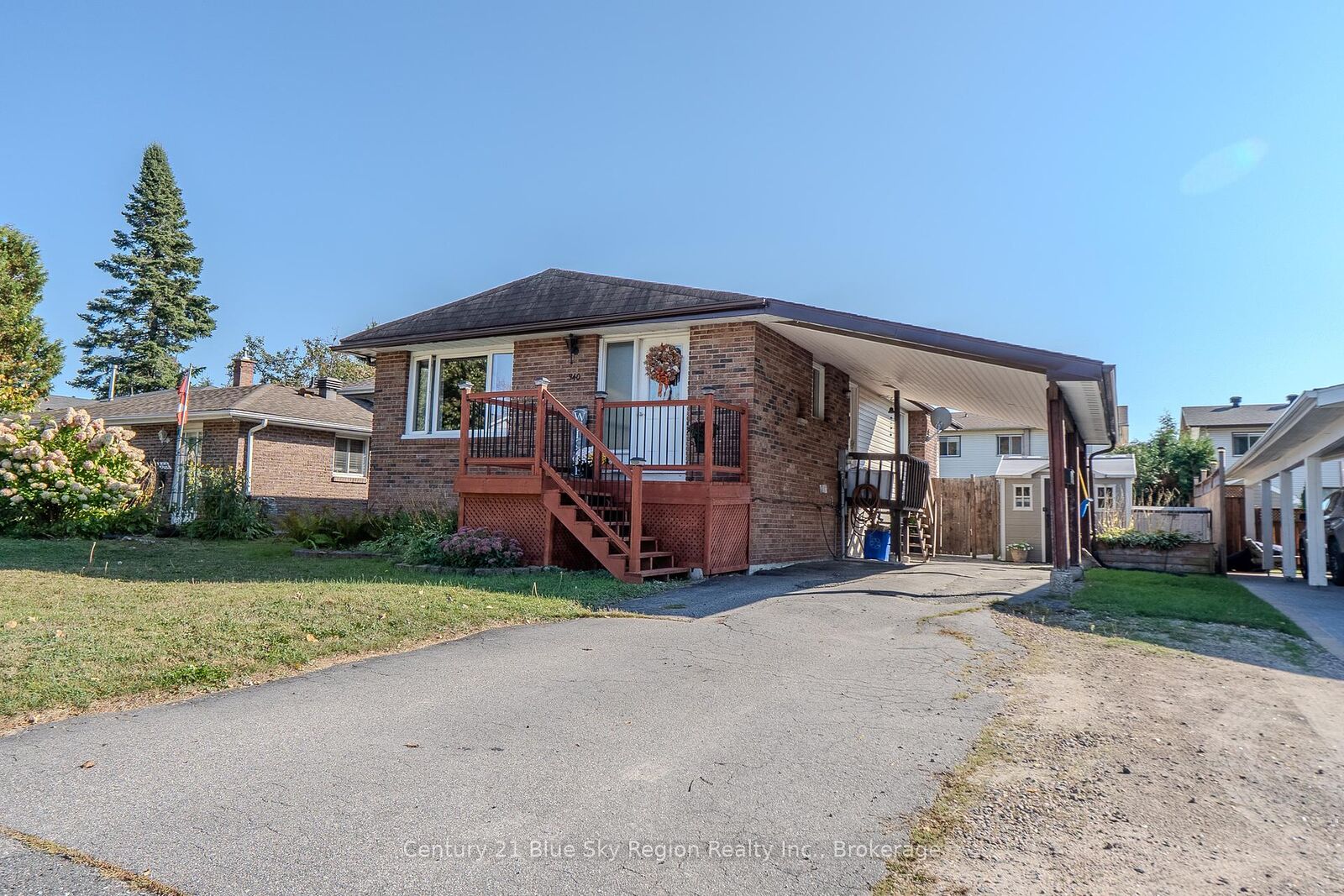 Property Photo: 340 Cartier Street ON P1B 8N5