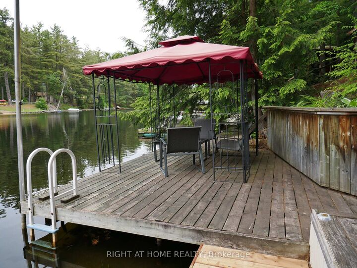 Property Photo:  1130 Towering Oaks Trail W  ON K0M 2L1