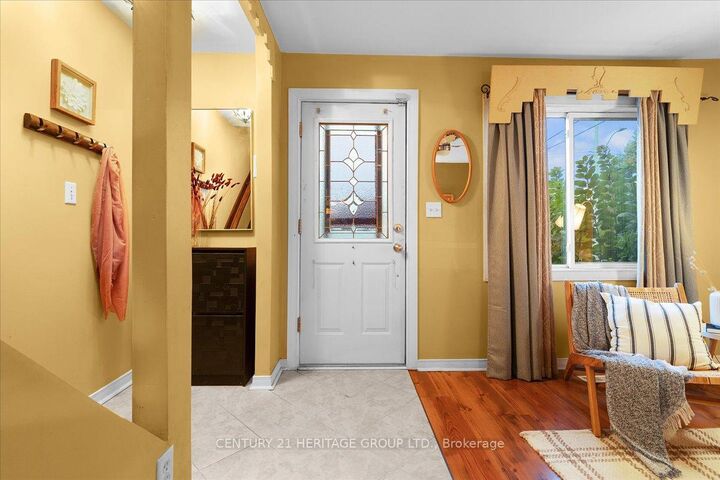 Property Photo:  732 Tate Avenue  ON L8H 6L7 