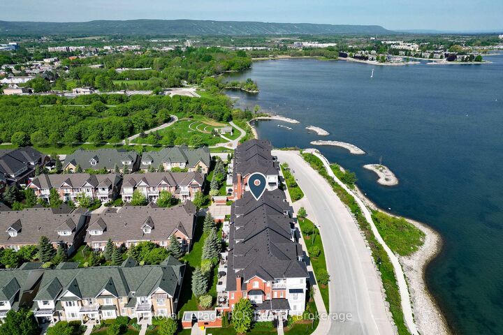 Property Photo:  16 Wheelhouse Crescent  ON L9Y 0J9 