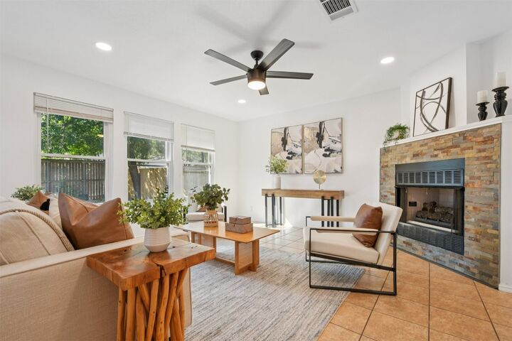 9607 Copper Creek Drive  Austin TX 78729 photo