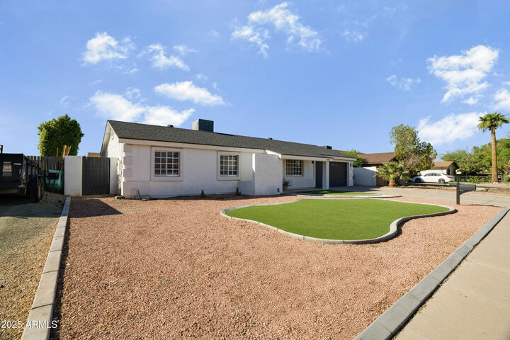 Property Photo:  8001 W Turney Avenue  AZ 85033 