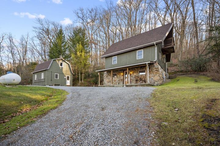 Property Photo:  922 Polk Cutoff  PA 16342 