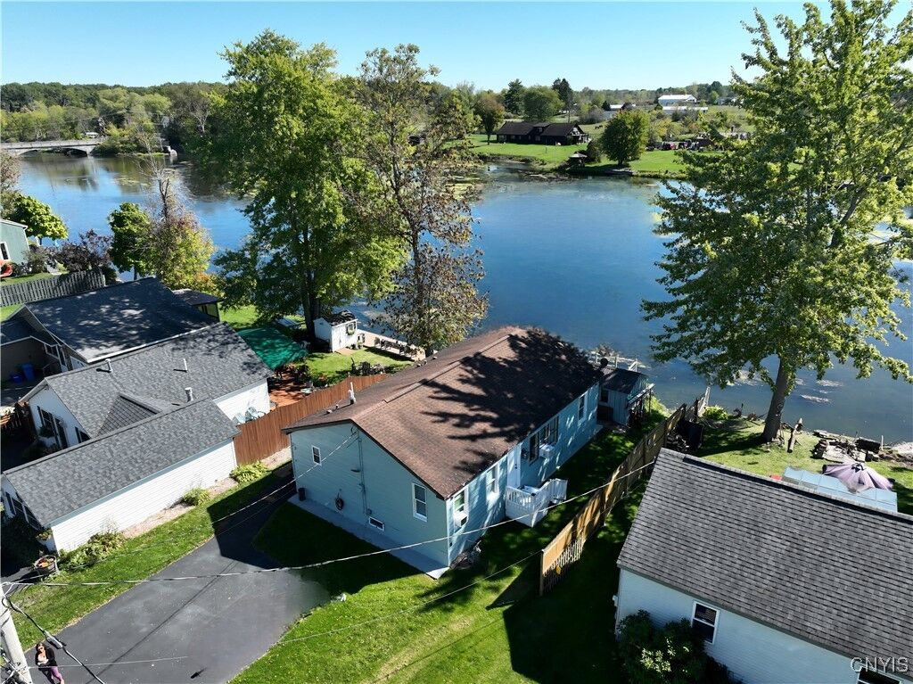 Property Photo:  23 Manhattan Park Drive  NY 13132 