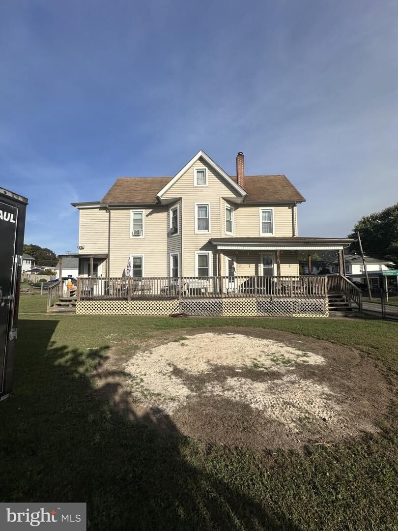 Property Photo:  795 State Street  PA 17061 