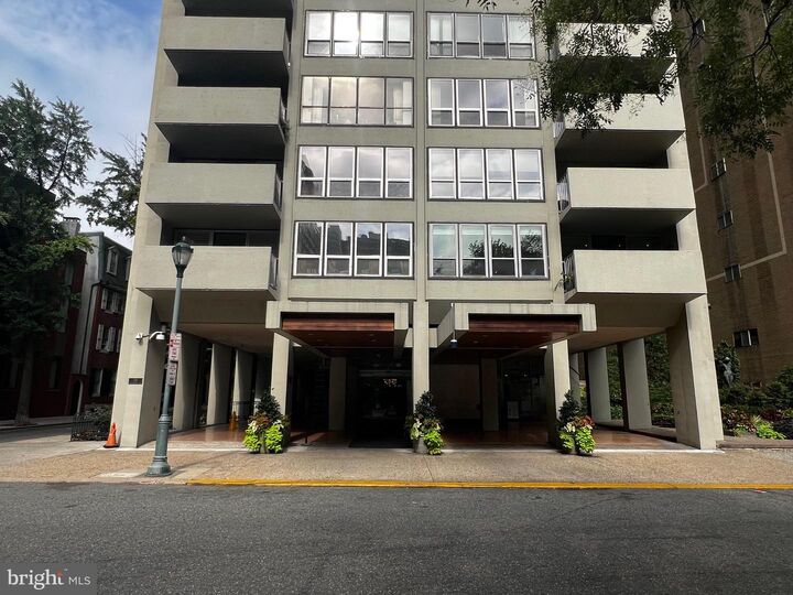 224 W Rittenhouse Square 30 2317  Philadelphia PA 19103 photo