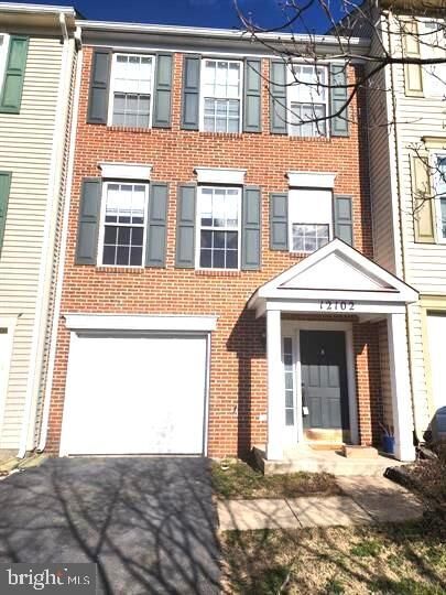 Property Photo:  12102 Wallower Way  VA 20136 