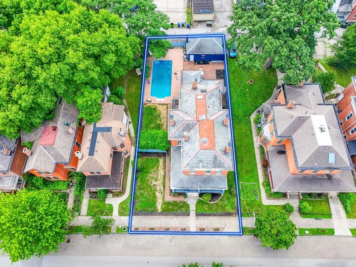 Property Photo:  63 Smith Place  OH 43201 