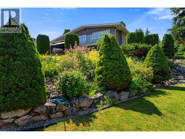 Property Photo: 1801 2 Avenue Southeast BC V1E 1T8