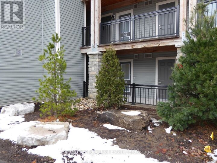 Property Photo:  2 Cove Court 102  ON L9Y 0Y6 