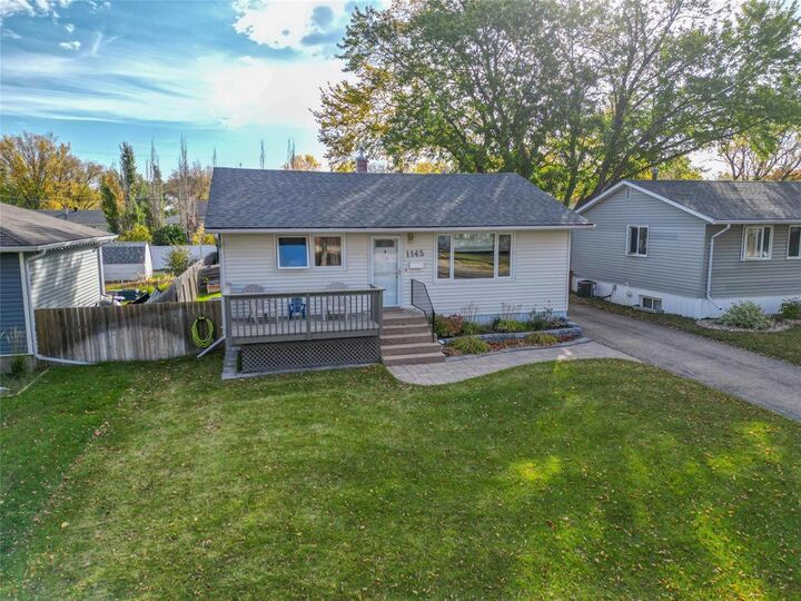 Property Photo:  1145 Dennis Street  MB R7A 5G6 
