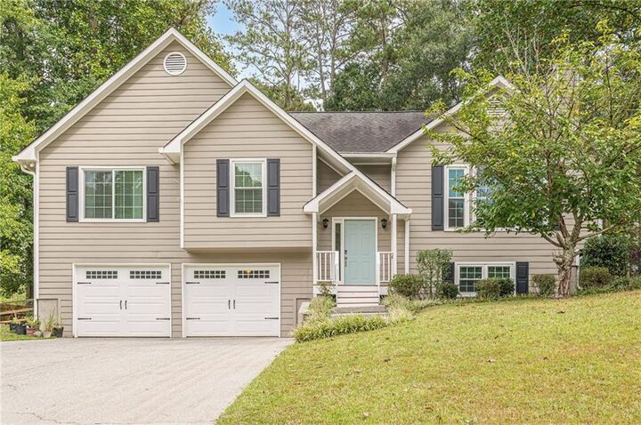 Property Photo:  135 Boones Ridge Parkway SE  GA 30102 