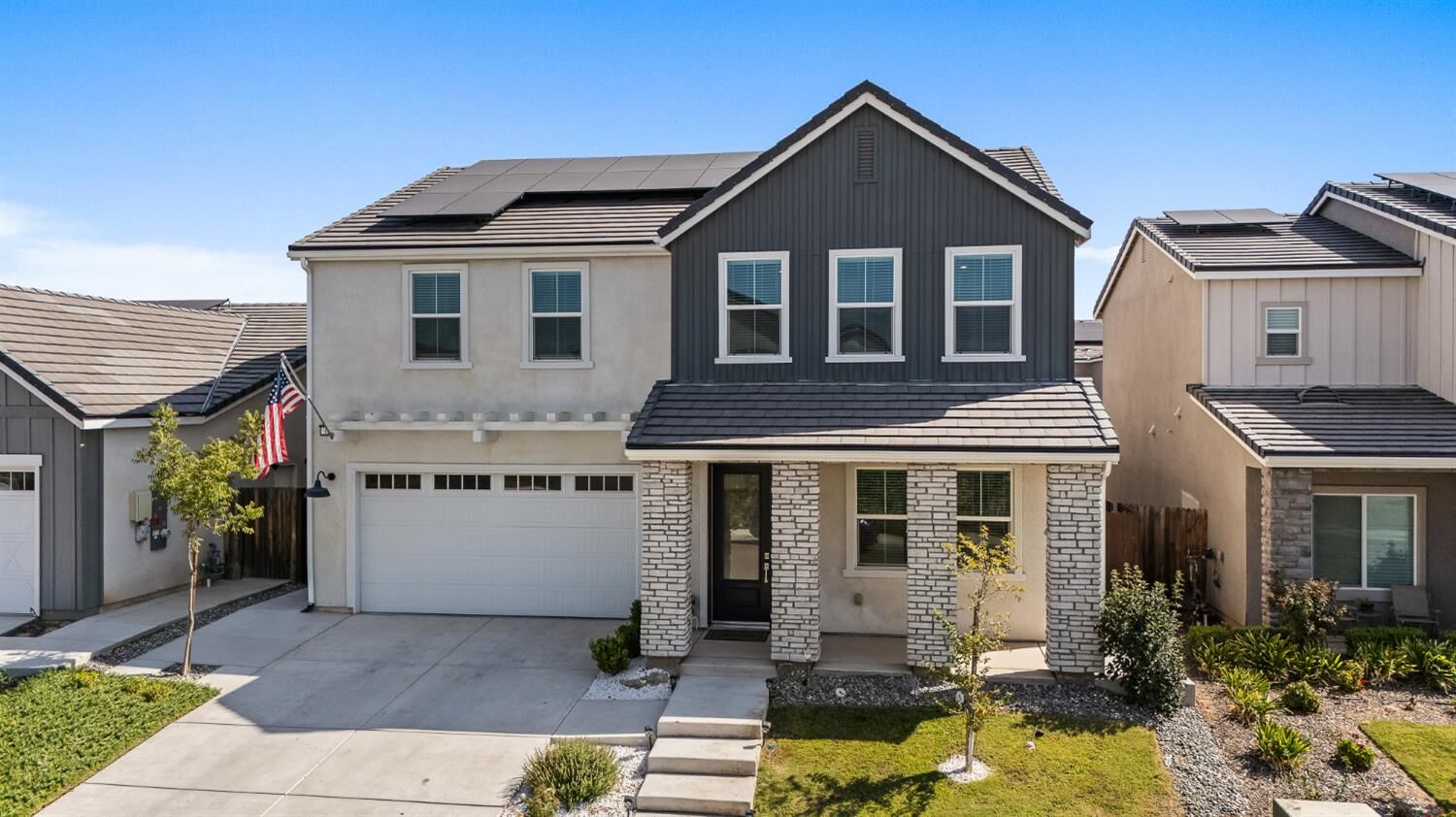 Property Photo:  153 Boulder Drive S  CA 93636 