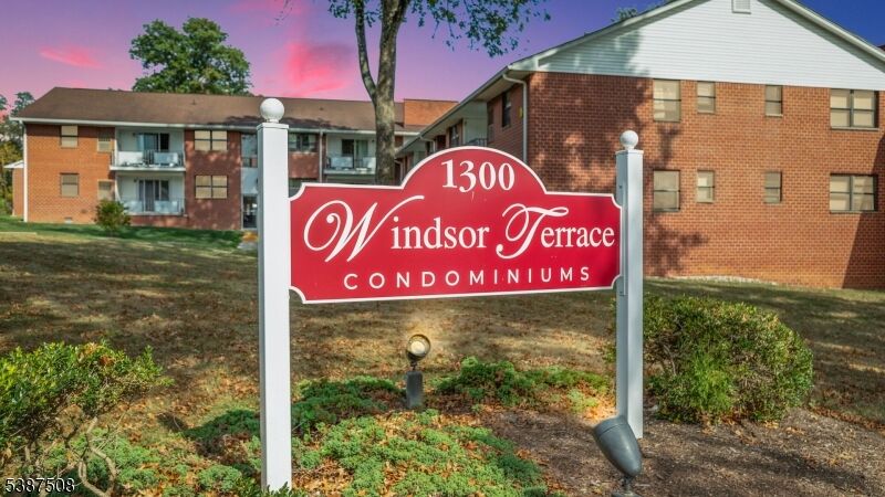 Property Photo:  1300 Rock Avenue  D6  NJ 07060 