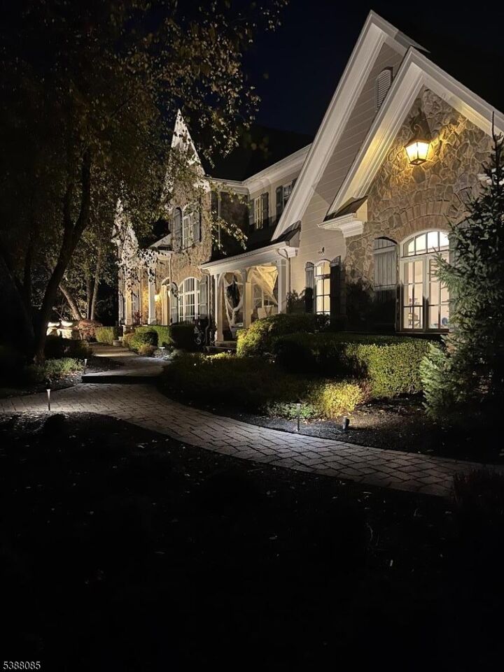 20 Smithfield Rd  Clinton Twp. NJ 08833 photo