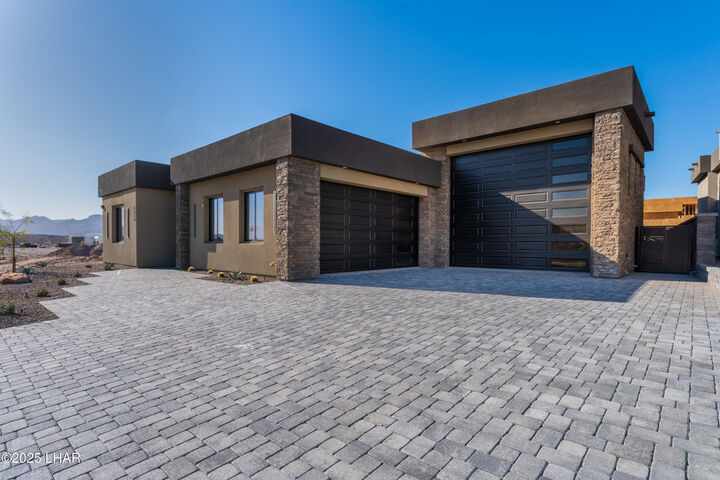 2517 Flat Irons Ln  Lake Havasu City AZ 86406 photo