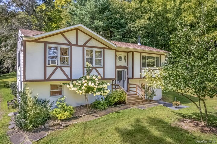 145 Lamoree Road  Rhinebeck NY 12572 photo