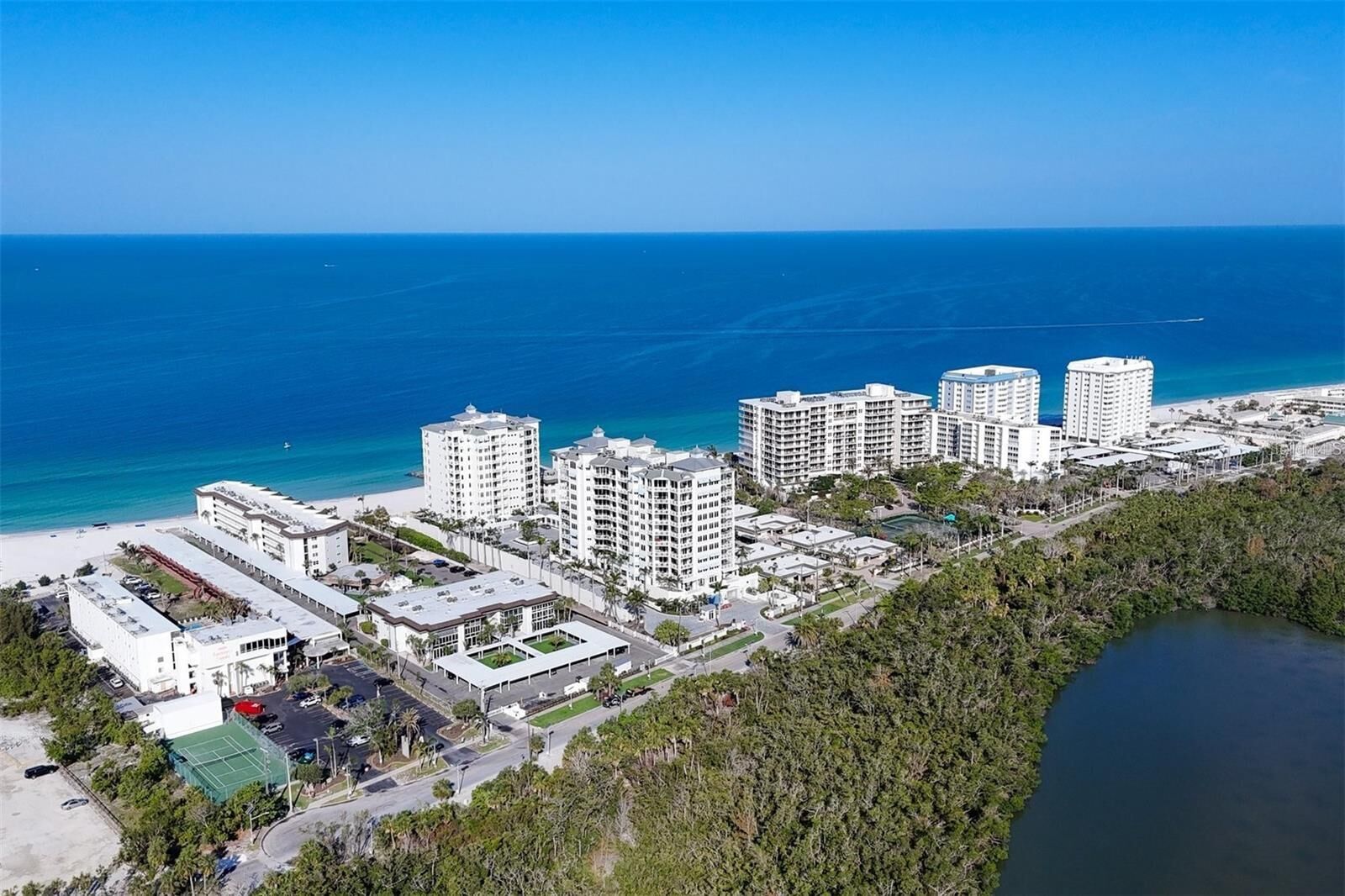 Property Photo:  2100 Benjamin Franklin Drive 201  FL 34236 