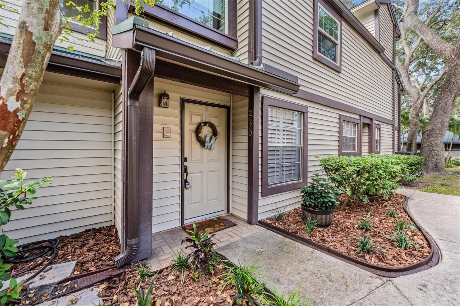 Property Photo:  2670 Sequoia Terrace  FL 34683 