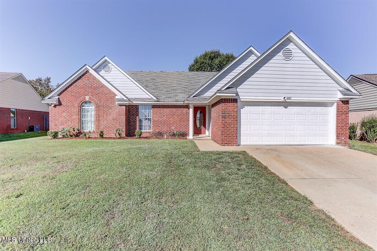 Property Photo: 6643 Timber Point Circle MS 38637