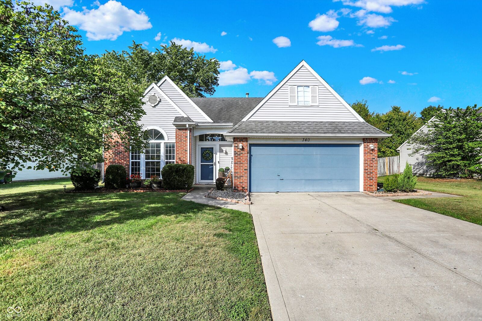 Property Photo:  340 Seabreeze Circle  IN 46123 