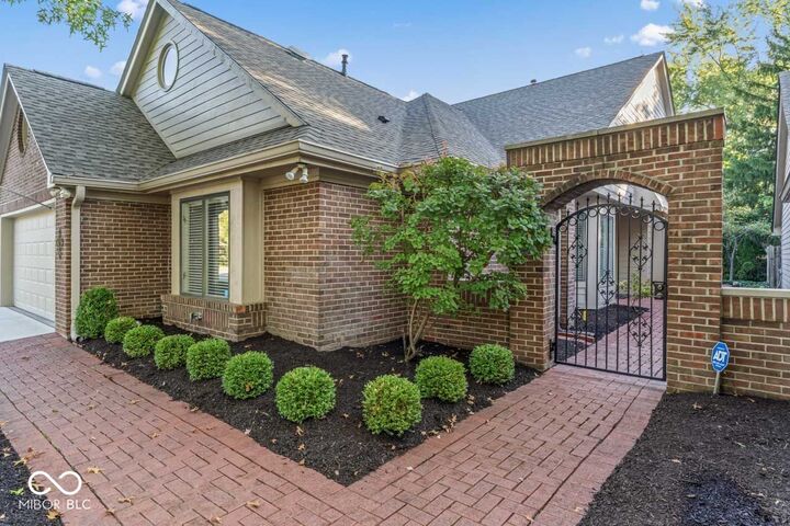 Property Photo: 11977 Waterford Lane IN 46033