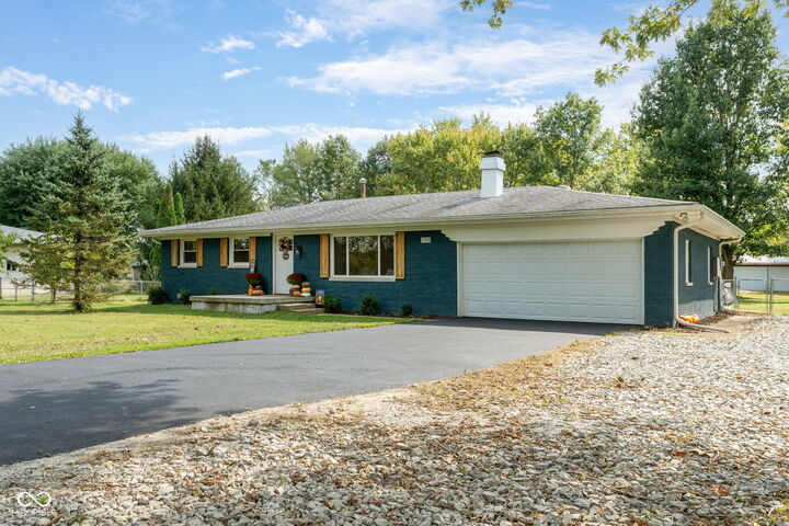 Property Photo:  7749 W 1000 S  IN 46040 