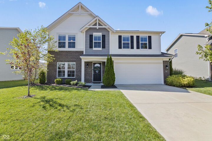 Property Photo: 8660 Fawn Way IN 46055