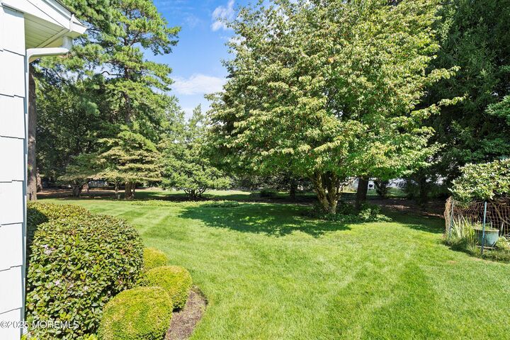 Property Photo:  16 Manassas Drive  NJ 08757 
