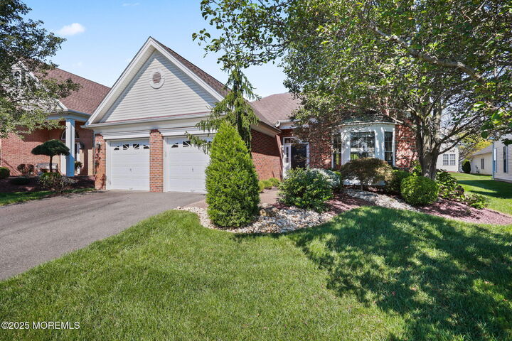 6 Glen Eagles Way  Monroe NJ 08831 photo