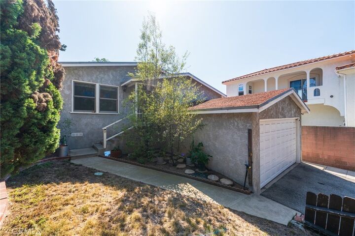 Property Photo:  944 Rosecrans  CA 90266 