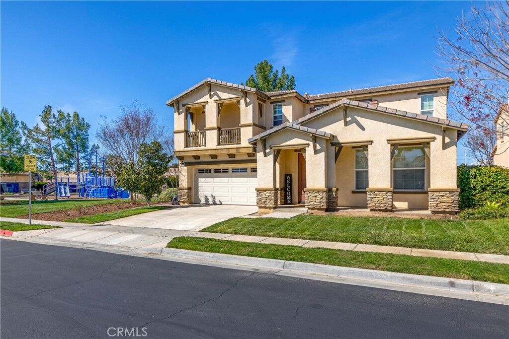 Property Photo: 3070 Sand Pine Trail CA 92545