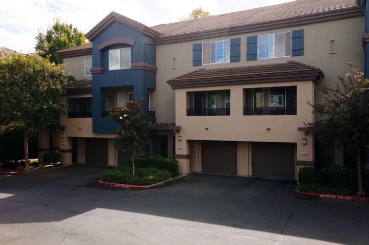 Property Photo: 2001 Club Center Drive 2107 CA 95835