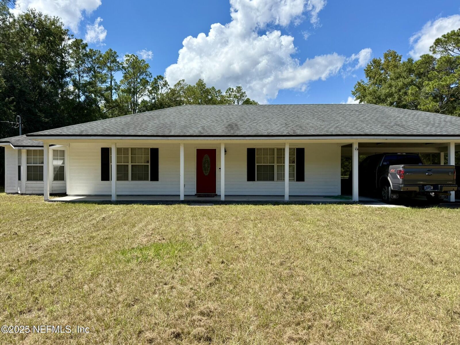 Property Photo:  744 Towering Pines Drive  FL 32220 