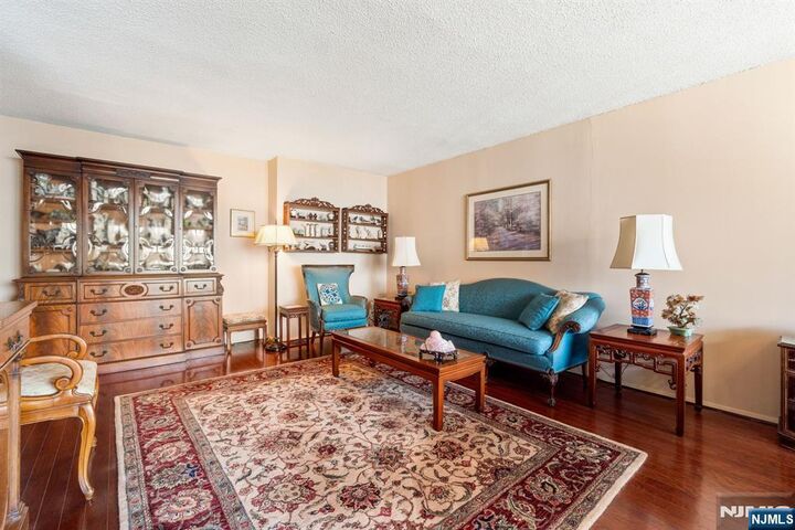 Property Photo:  300 Winston 3023  NJ 07010 