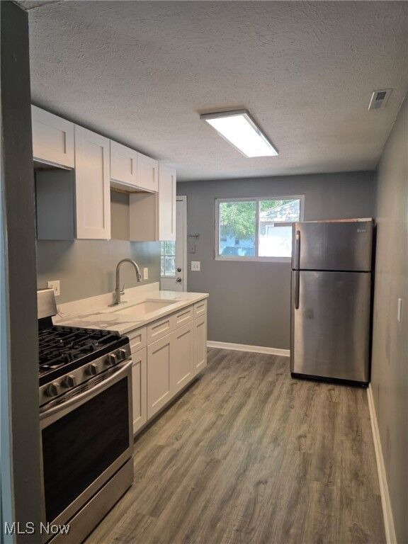 Property Photo: 608 Baldwin Street OH 44035