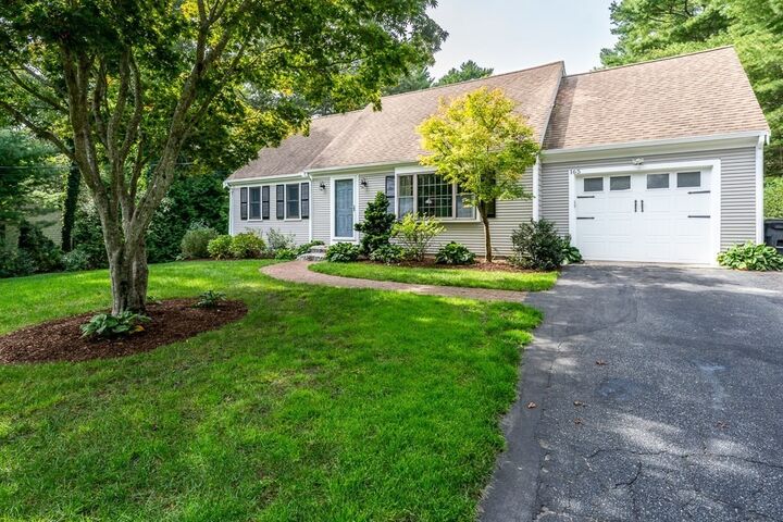 165 Concord Ln  Barnstable MA 02655 photo