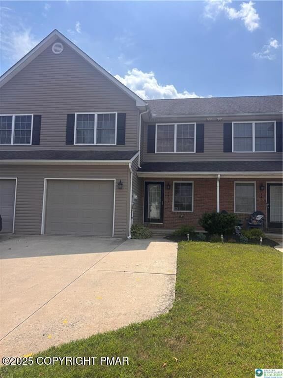 Property Photo:  1459 Mohr Circle  PA 18062 
