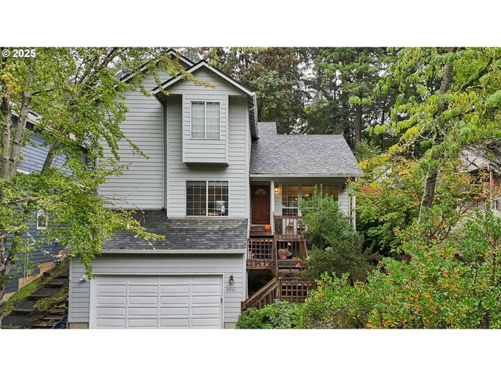 Property Photo: 9436 SW Wood Pkwy OR 97219